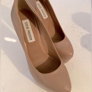 Steve Madden Women’s Pointed Close Toe Slip On High Stiletto Platform (Size 7)